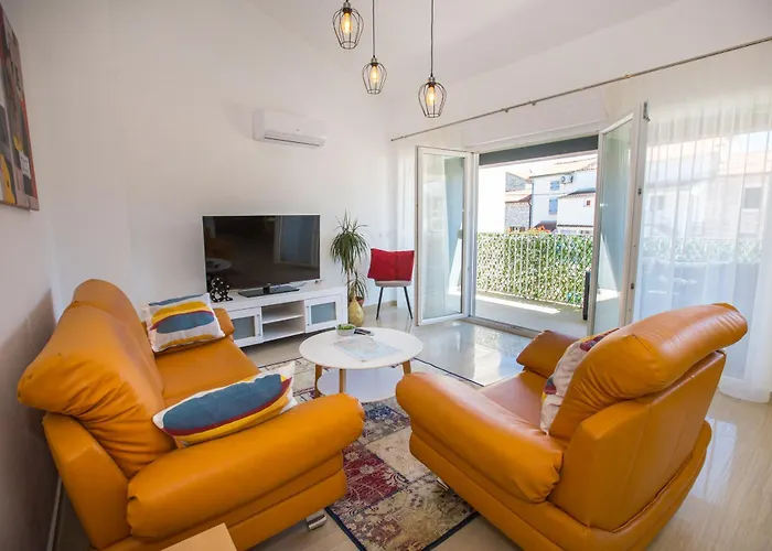 아파트 Luna Tar-Vabriga