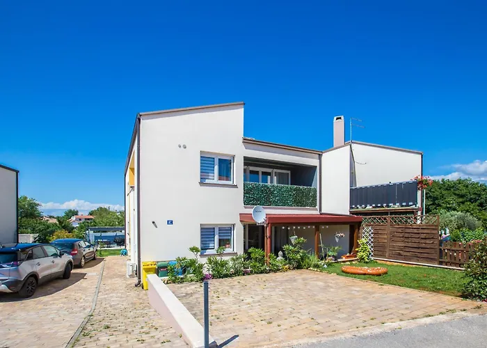 아파트 Luna Tar-Vabriga